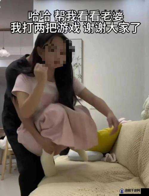 美女被屌捅软件引发的一系列奇妙经历探讨